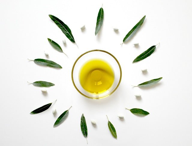 L'Oro Verde della Liguria: Scopri l'Olio Extravergine di Oliva Ferrari - Casa Ferrari